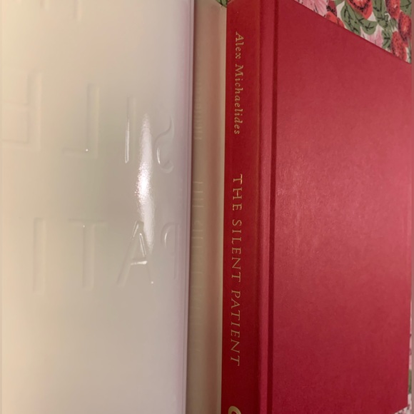 The Silent Patient by Alex Michaelides Hardback Novel 2019 #1 NYTimes Bestseller - Picture 2 of 9